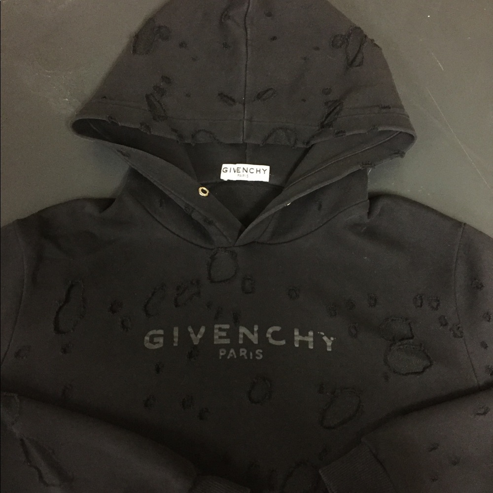 Givenchy Distressed Hoodie USED Columbian Fit L